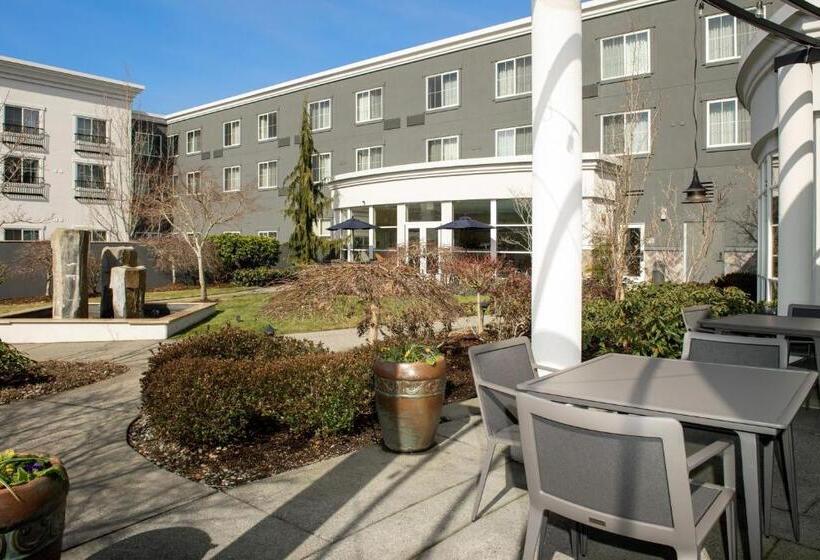 هتل Courtyard By Marriott Seattle Kirkland