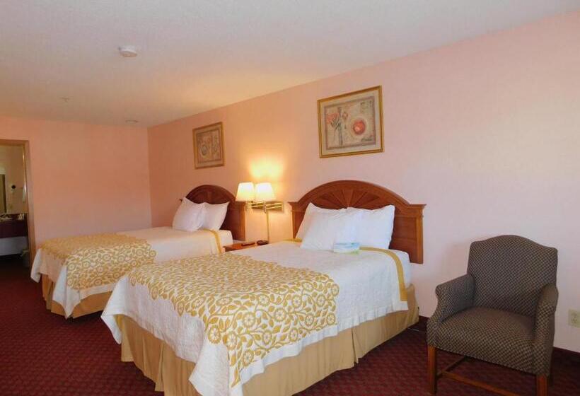 هتل Days Inn By Wyndham Huntington