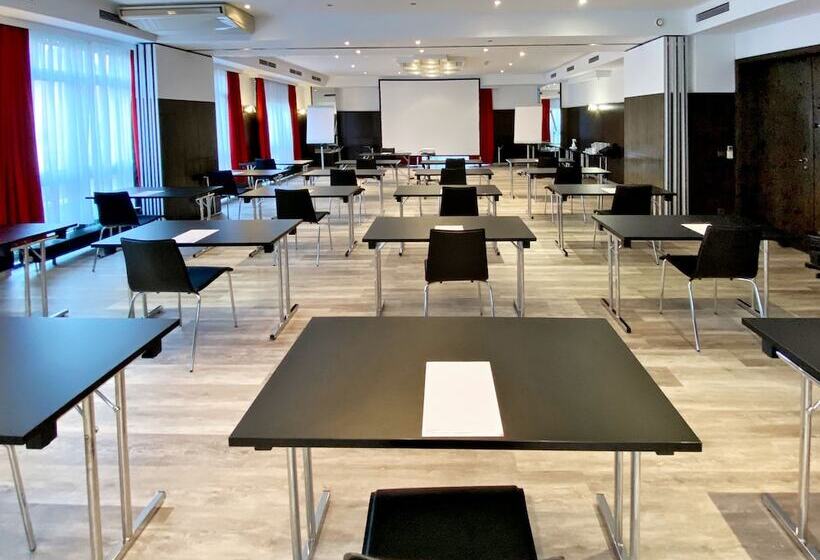 Fotos del hotel Dormero  Düsseldorf:  9