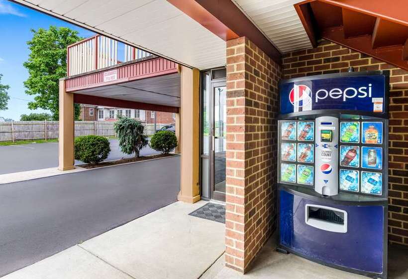 酒店 Econo Lodge Glade Springs I 81