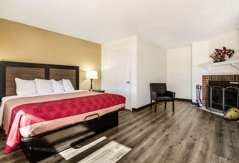 酒店 Econo Lodge Glade Springs I 81