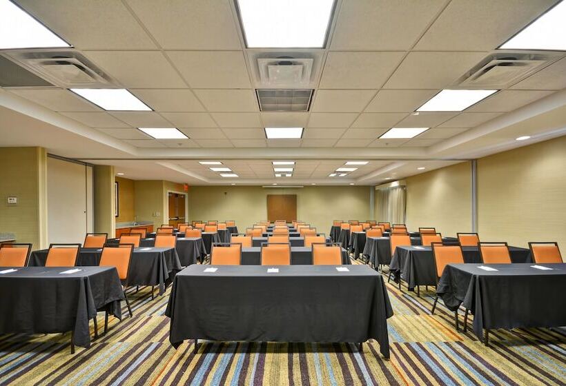 هتل Fairfield Inn And Suites By Marriott Birmingham Fultondale / I 65