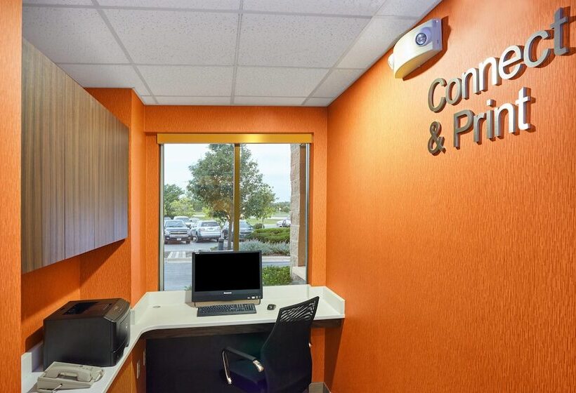هتل Fairfield Inn And Suites Chicago Lombard