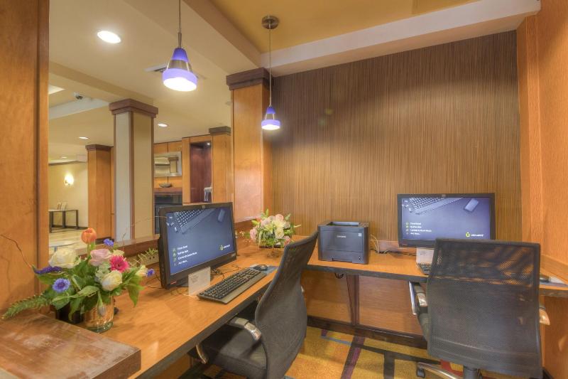 هتل Fairfield Inn And Suites By Marriott Laramie