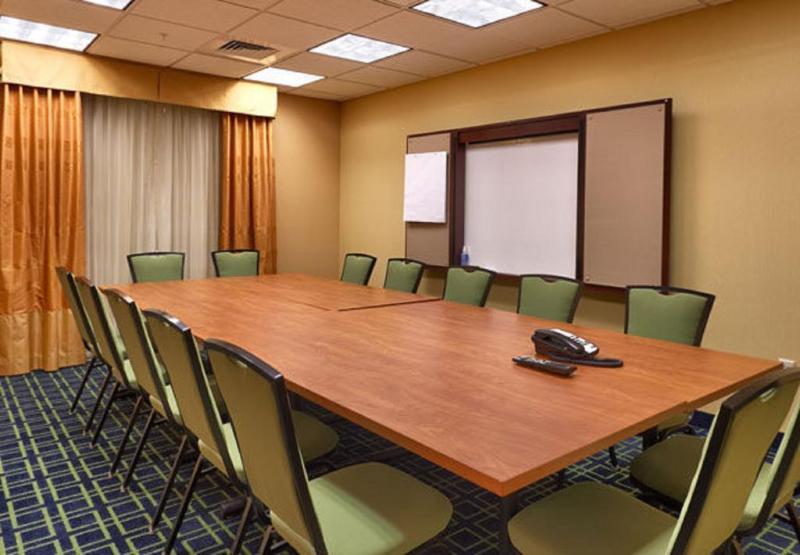 هتل Fairfield Inn And Suites By Marriott Laramie