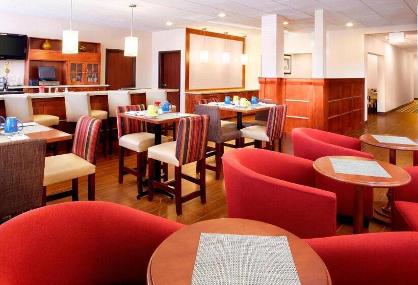 هتل Four Points By Sheraton Houston Hobby Airport