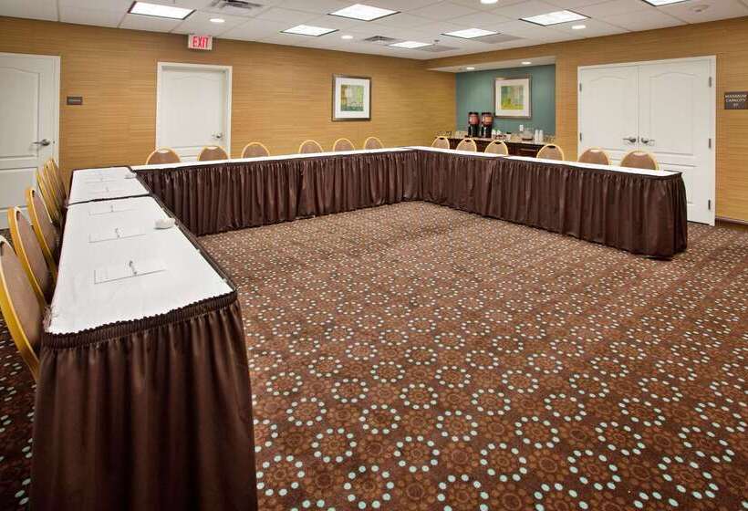 هتل Hampton Inn & Suites St. Cloud, Mn