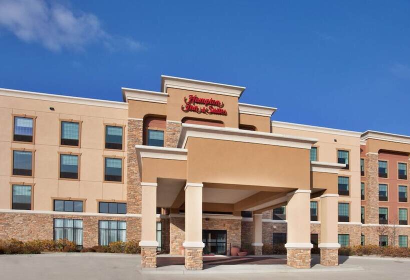 هتل Hampton Inn & Suites St. Cloud, Mn