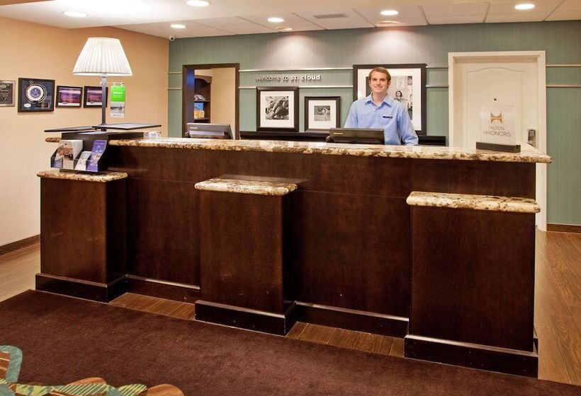 هتل Hampton Inn & Suites St. Cloud, Mn