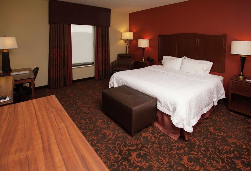 هتل Hampton Inn Elmira/horseheads