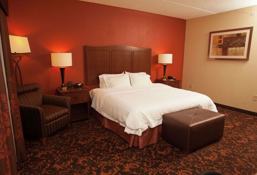 هتل Hampton Inn Elmira/horseheads