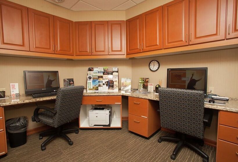 هتل Hampton Inn Elmira/horseheads