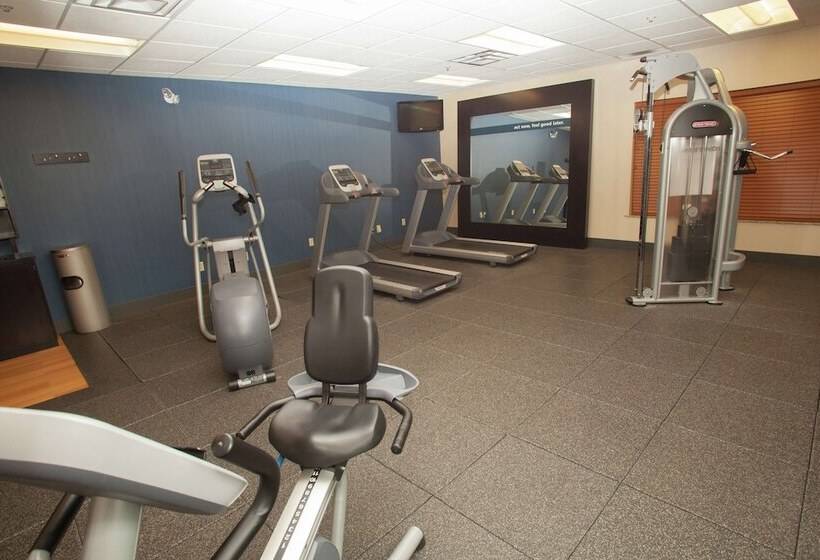 هتل Hampton Inn Elmira/horseheads