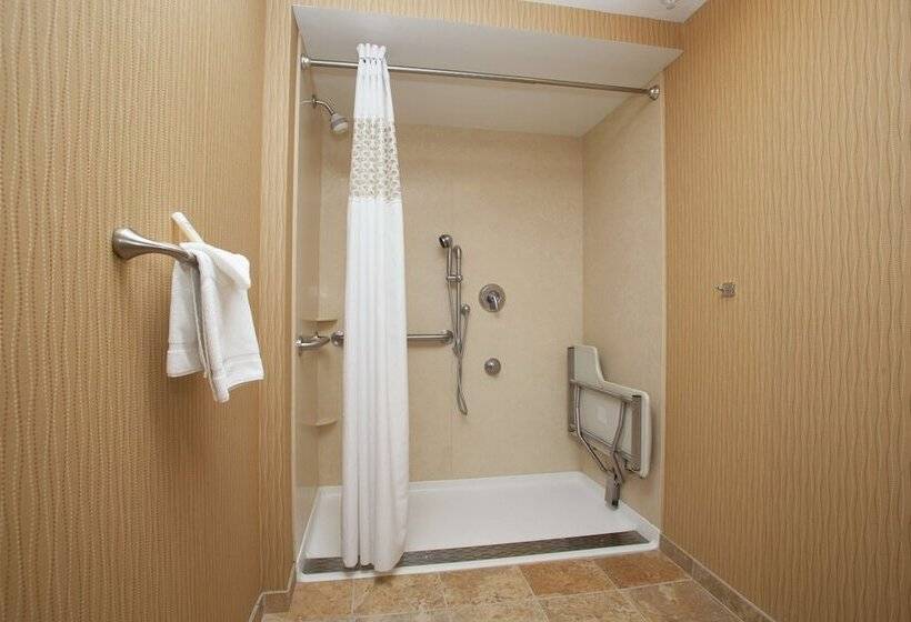 هتل Hampton Inn Elmira/horseheads