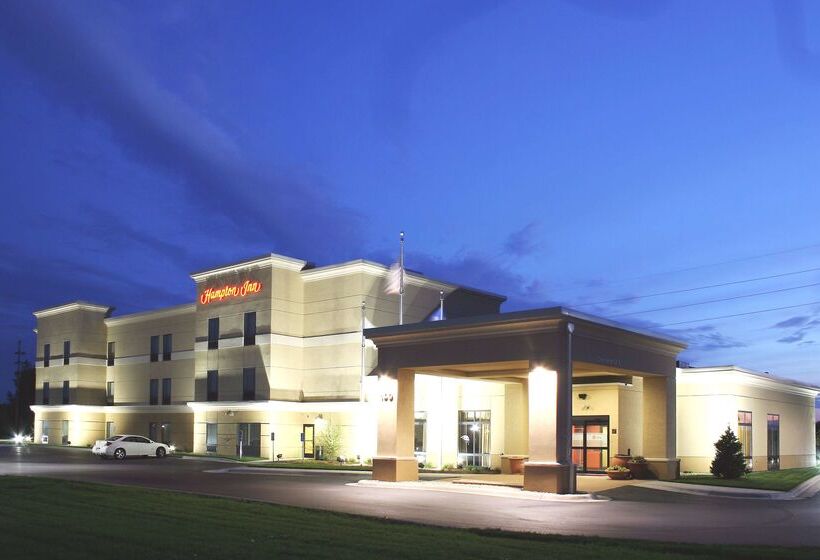 هتل Hampton Inn Fairmont