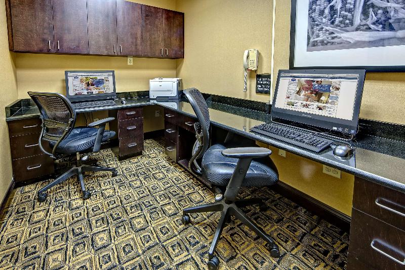 Отель Hampton Inn Galax