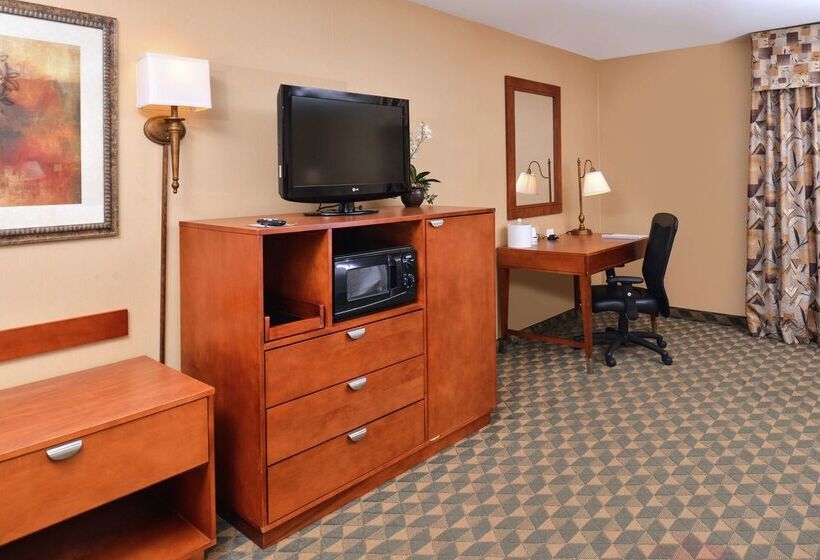 Отель Hampton Inn Harrison