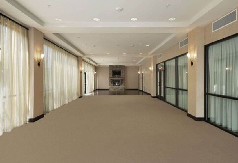 فندق Hampton Inn Jacksonvilleanniston Area