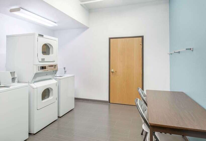 בית מלון כפרי Hawthorn Suites By Wyndham Livermore
