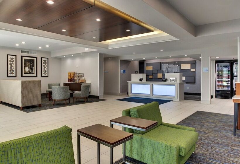 هتل Holiday Inn Express Fishkill, An Ihg