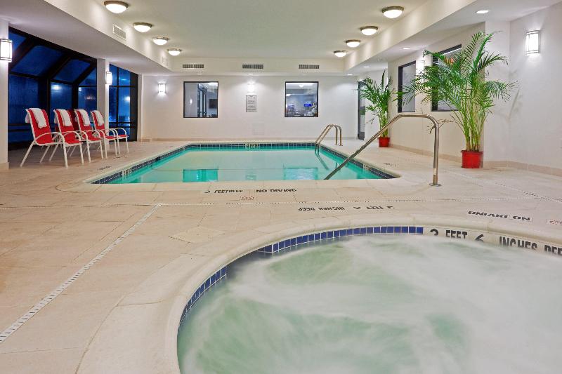 هتل Holiday Inn Express Fishkill, An Ihg