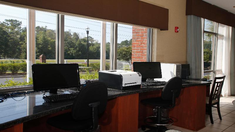 ホテル Holiday Inn Express Leland   Wilmington Area, An Ihg