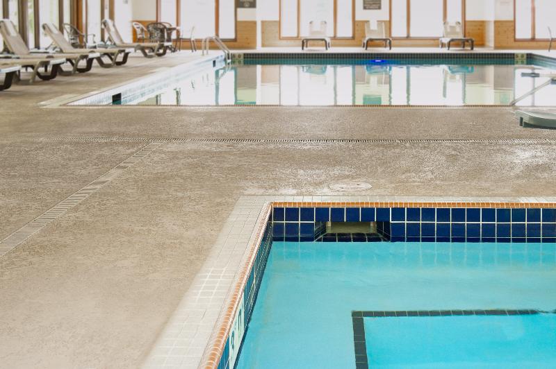 هتل Holiday Inn Express & Suites Hayward, An Ihg