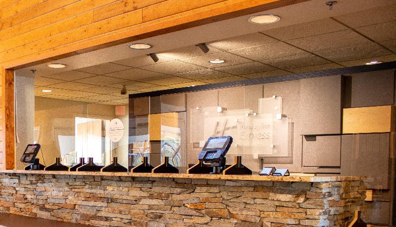 هتل Holiday Inn Express & Suites Hayward, An Ihg