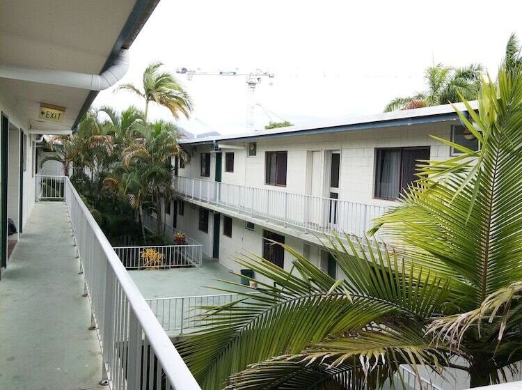 هتل Koala Beach Resort Cairns