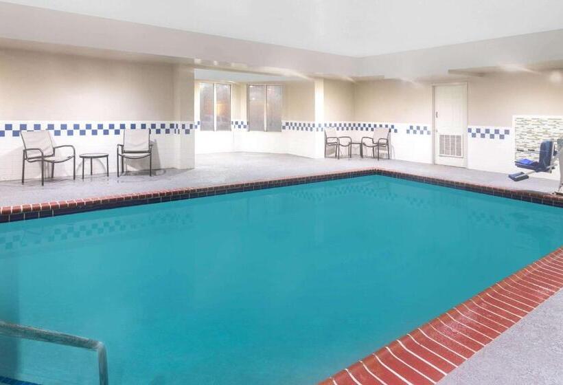 בית מלון כפרי La Quinta By Wyndham Hopkinsville