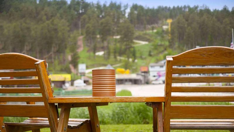 هتل Magnuson Grand Rushmore View