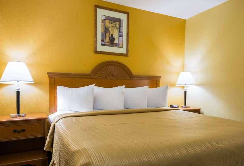 فندق Quality Inn & Suites Franklin