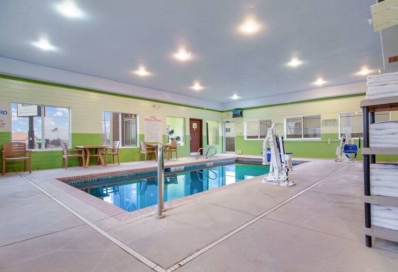 فندق Quality Inn & Suites