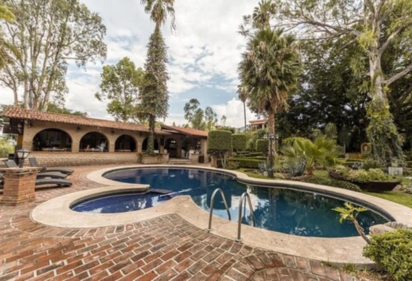 فندق Quinta San Carlos
