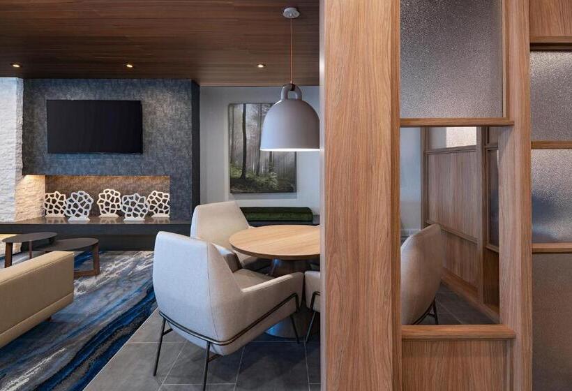 هتل Fairfield By Marriott Inn & Suites Hillsboro