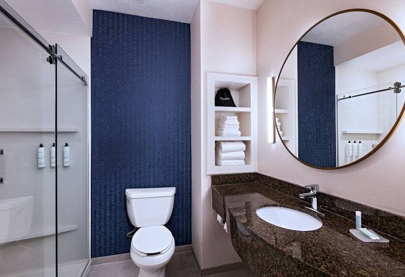 هتل Fairfield By Marriott Inn & Suites Hillsboro