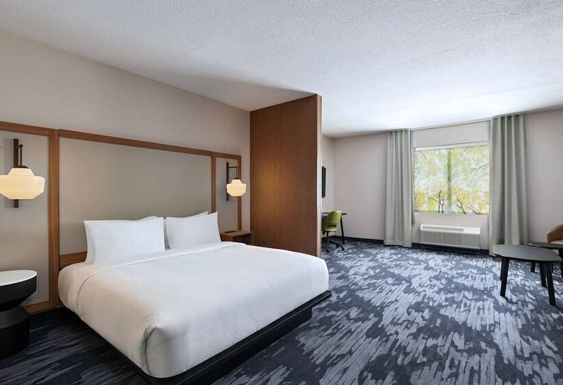 هتل Fairfield By Marriott Inn & Suites Hillsboro