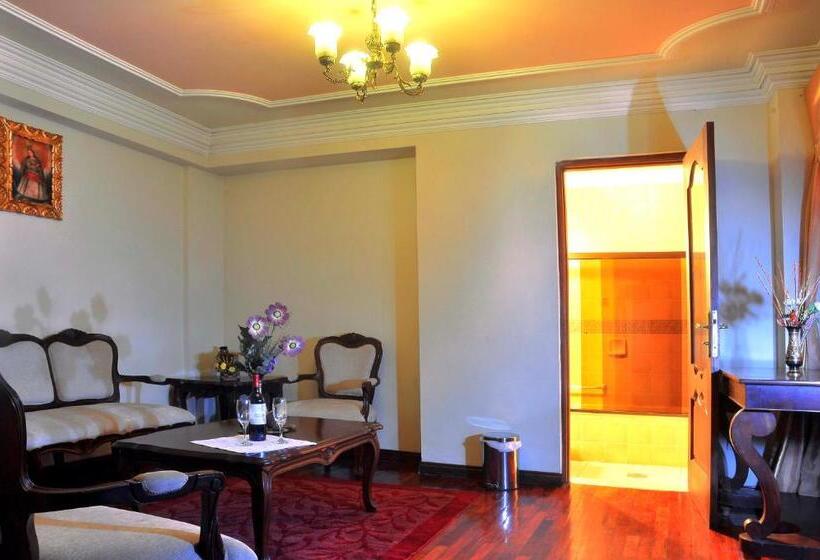 هتل San Marino Royal