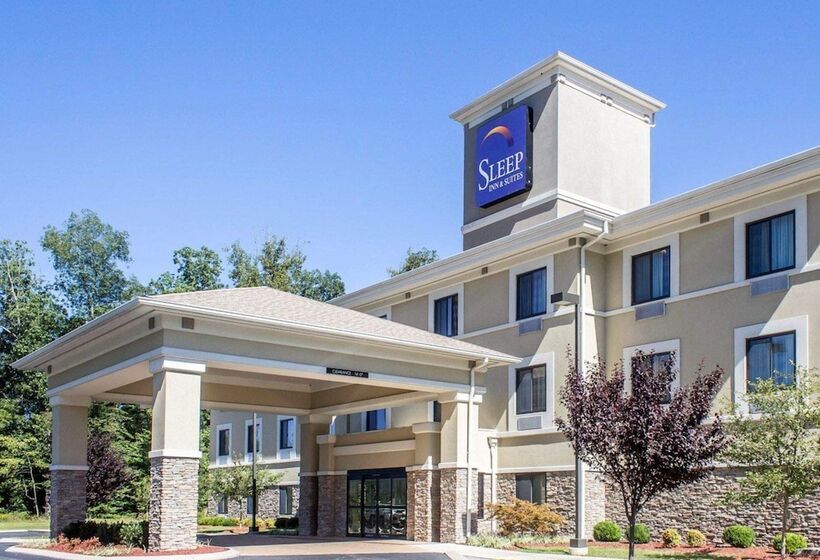 Отель Sleep Inn & Suites