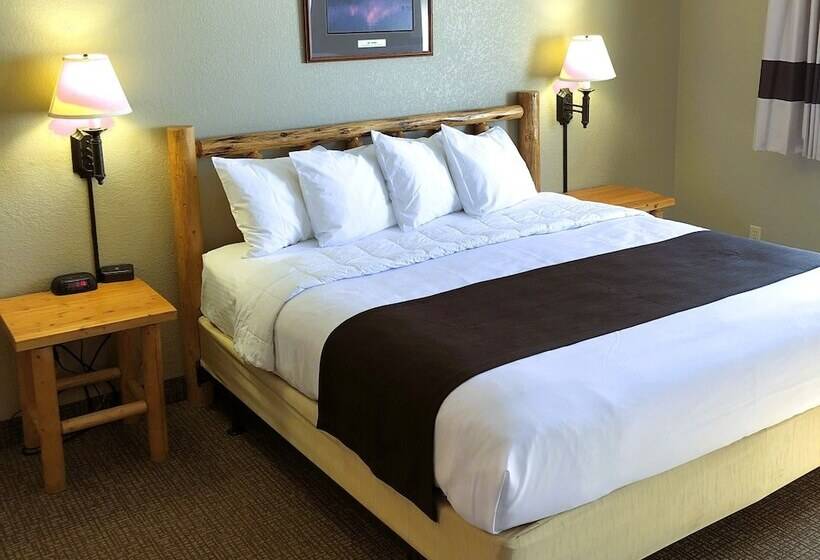 هتل The Antler Lodge Gardiner