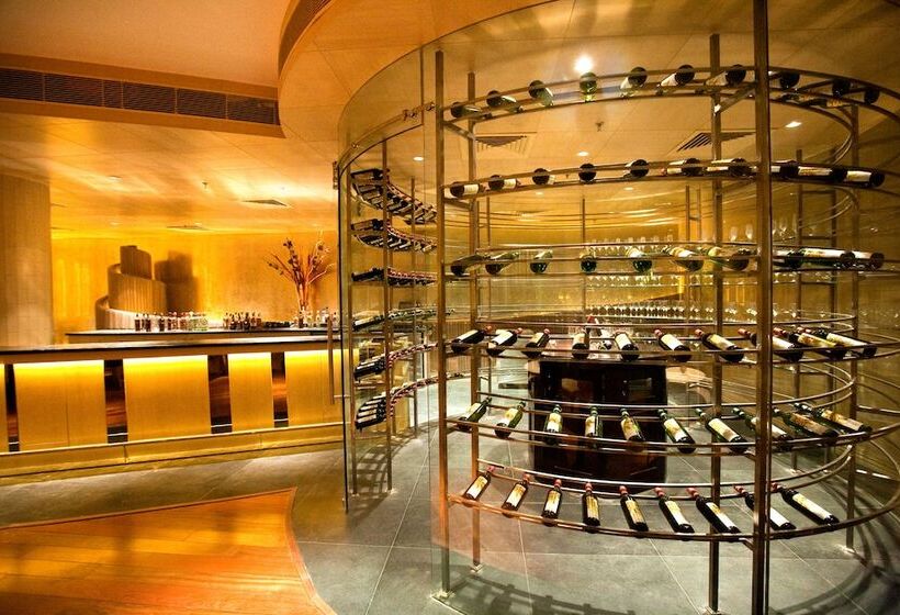 בית מלון כפרי The Lalit Jaipur