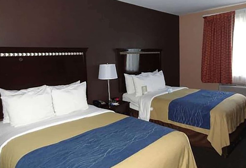 호텔 Travelodge By Wyndham Ozone Park