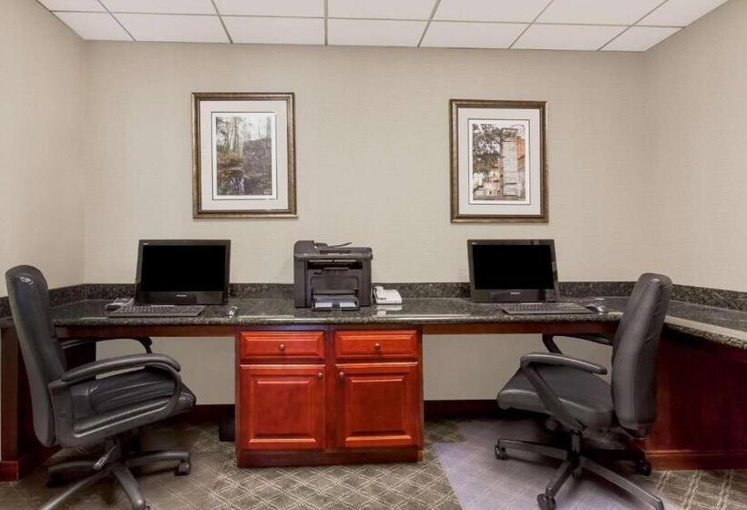 هتل Wingate By Wyndham Columbia / Lexington