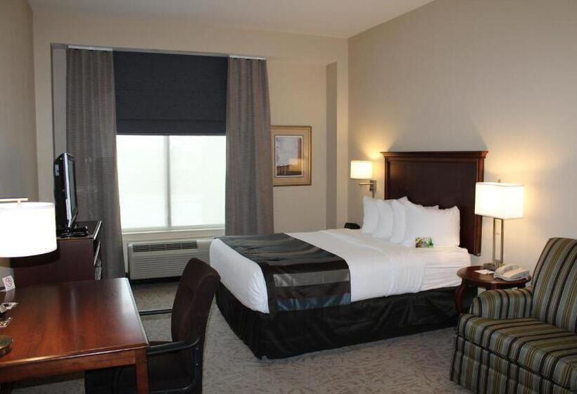 هتل Wingate By Wyndham Columbia / Lexington