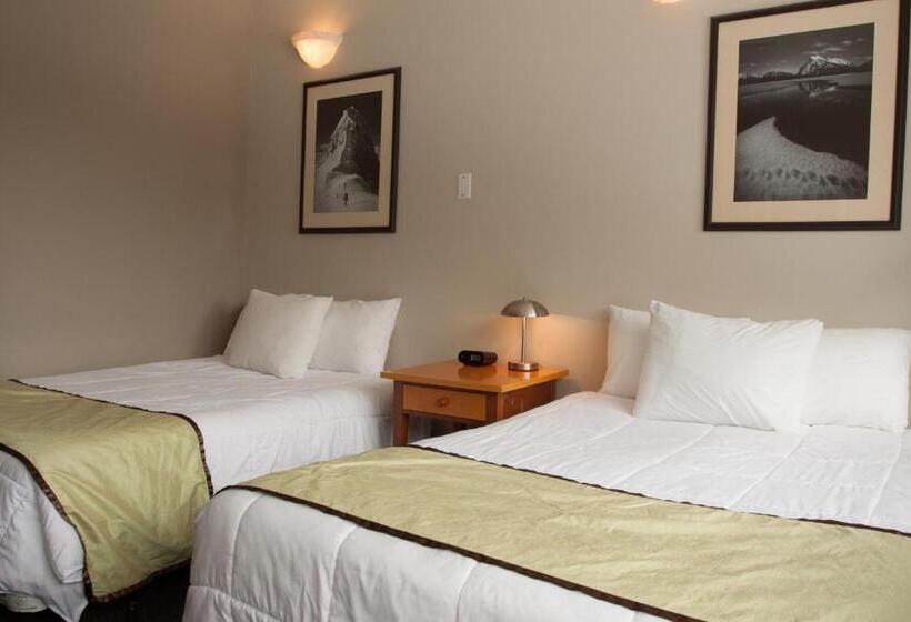 هتل Ywca Banff