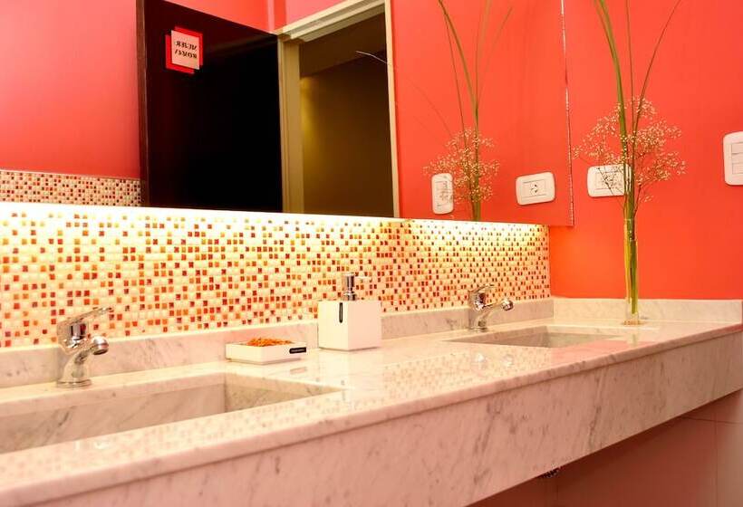 Kube Apartments Express