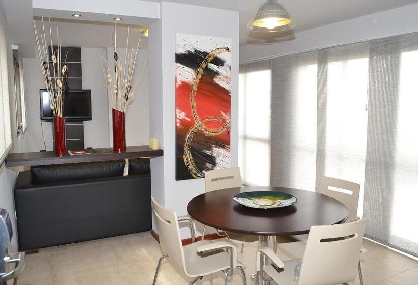 Kube Apartments Express