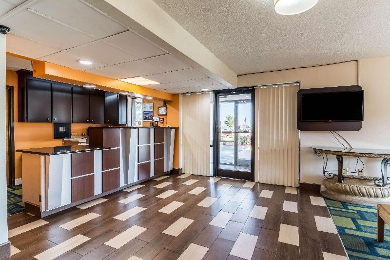 Motel 6kenly, Nc