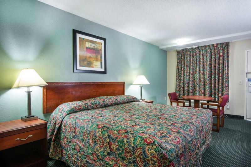 Motel 6kenly, Nc
