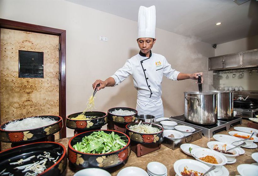 בית מלון כפרי Herman International